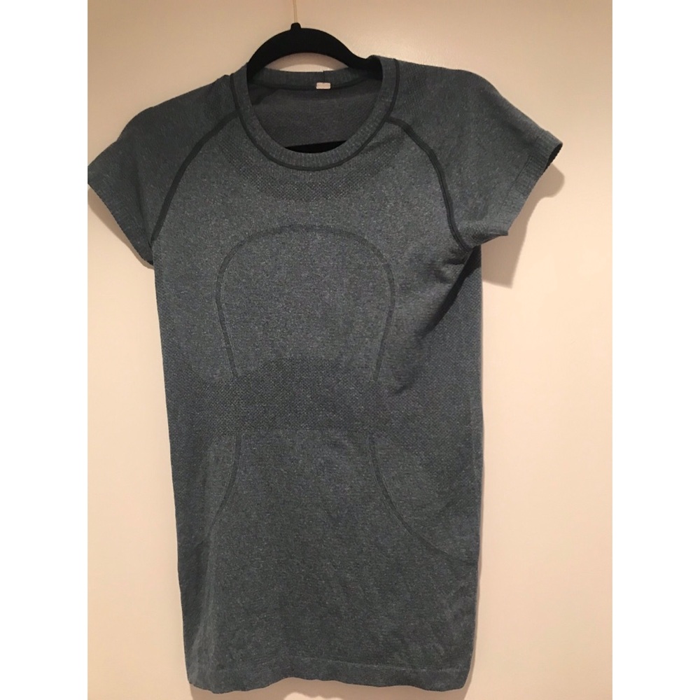 Lululemon Swiftly Tee in green.